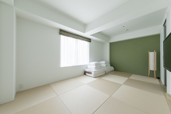 Room 29 of 74