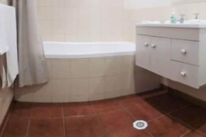 Bath Interior