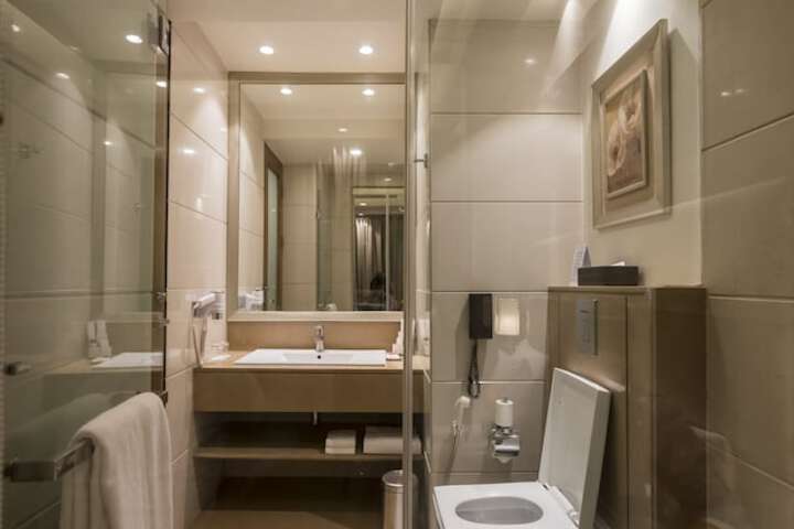 Bath Interior