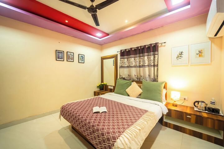 Room 4 of 55
