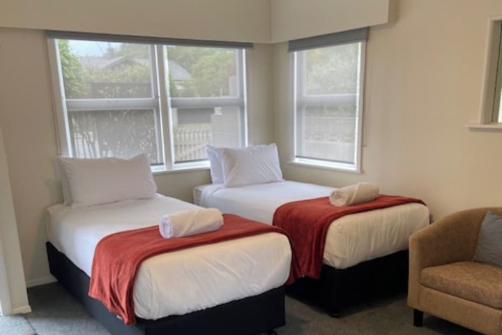 Room 41 of 80