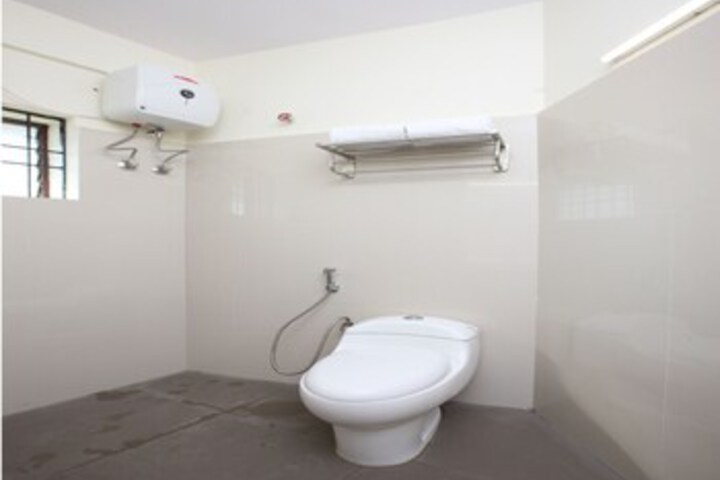Room 2 of 24