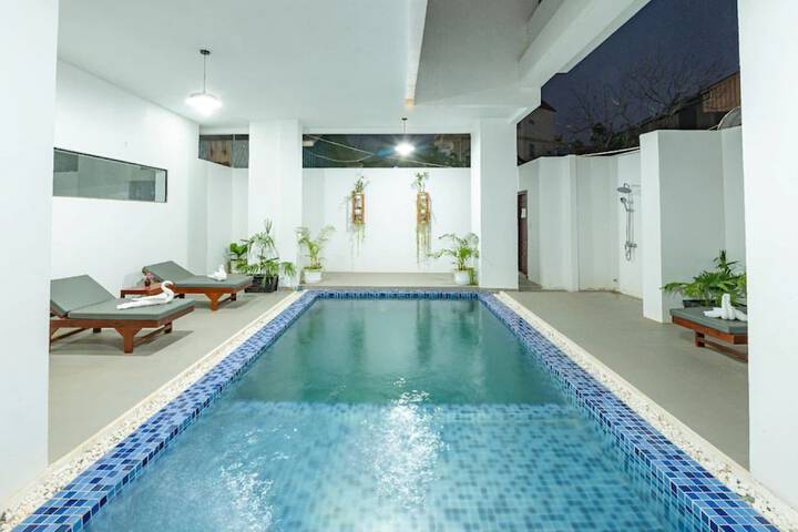 Pool 43 of 47