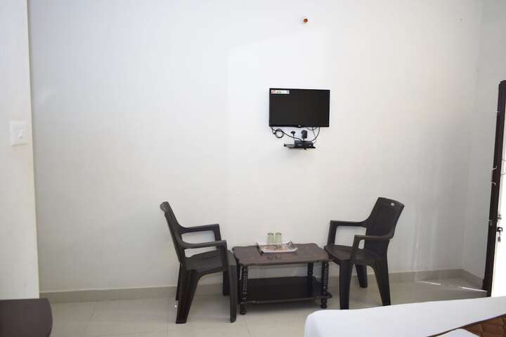 Room 16 of 29