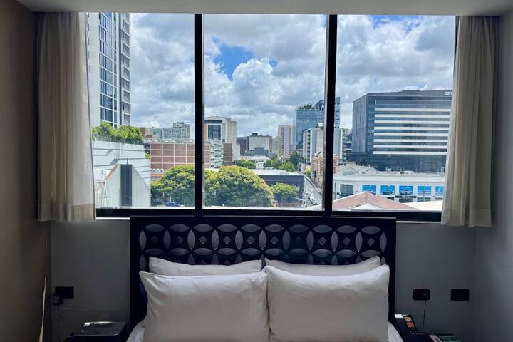 Room 30 of 61
