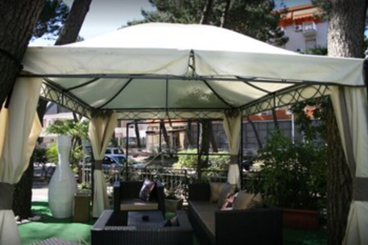 Terrace/Patio 12 of 12