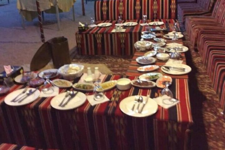 Breakfast/Coffee Service 38 of 63