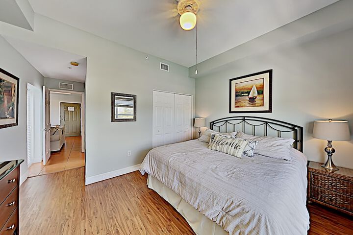 Room 29 of 132