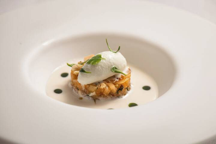 Dining 93 of 148