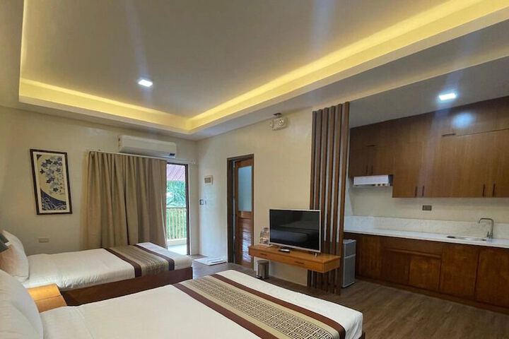 Room 18 of 39