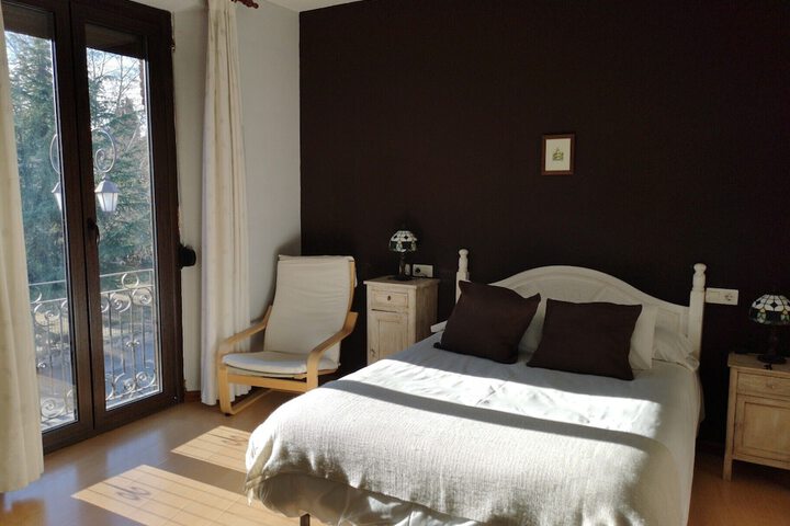 Room 6 of 20