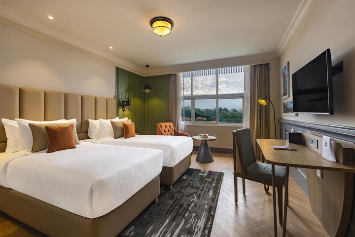 Room 20 of 42