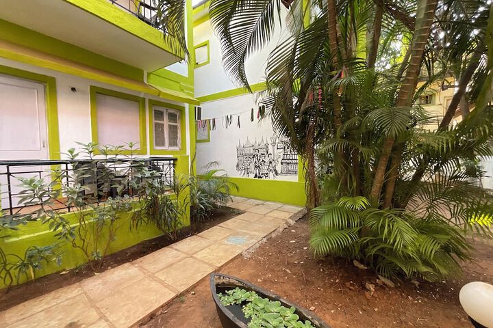 Hotel Exterior 130 of 160