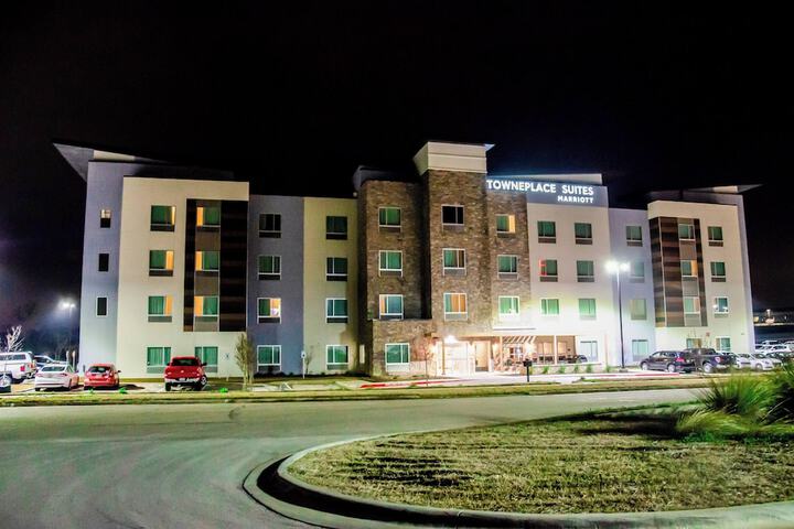 Hotel 31 of 34