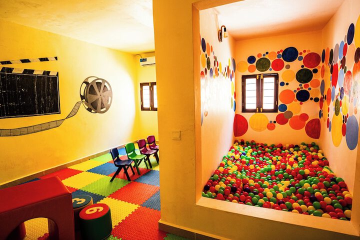 Childrens Activities 42 of 64