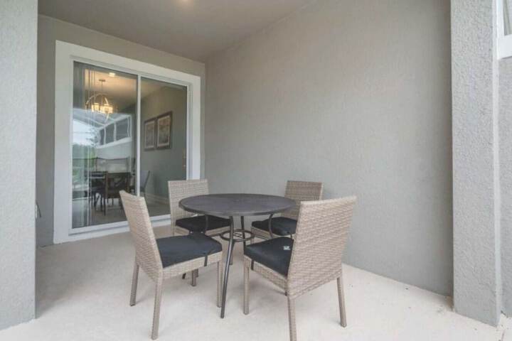 Terrace/Patio 19 of 24