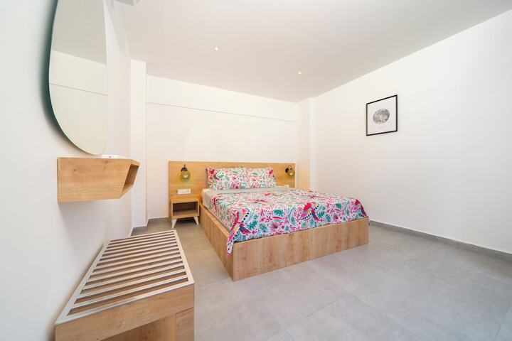Room 29 of 70
