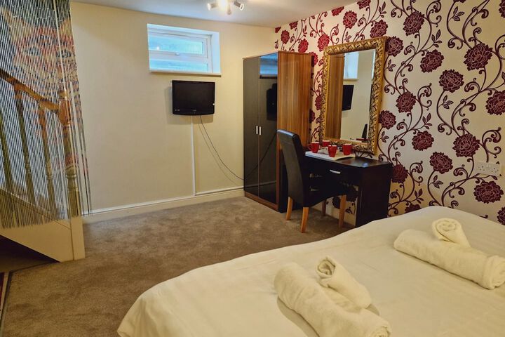 Room 41 of 90
