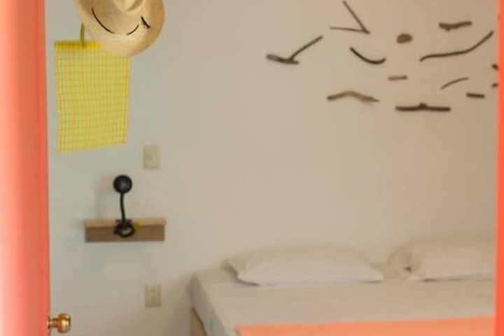 Room 10 of 49