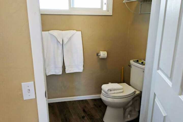 Room 15 of 20
