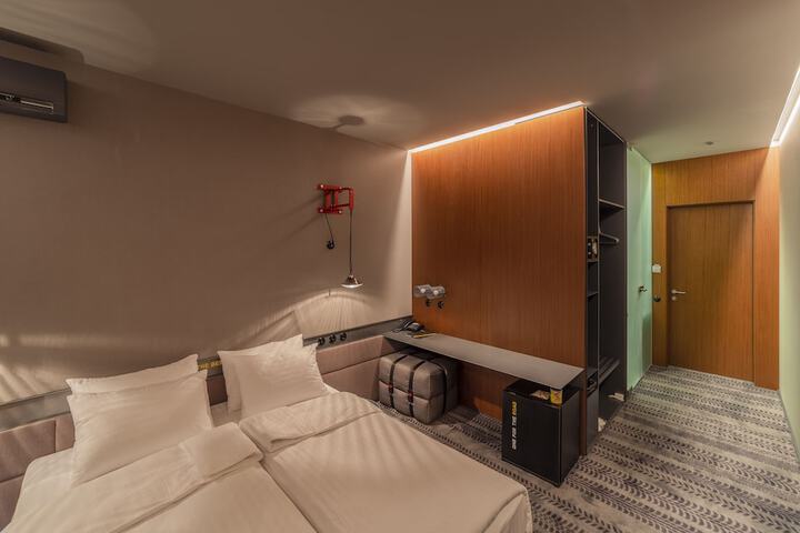 Design Hotel Road in Sofiivska Borschahivka
