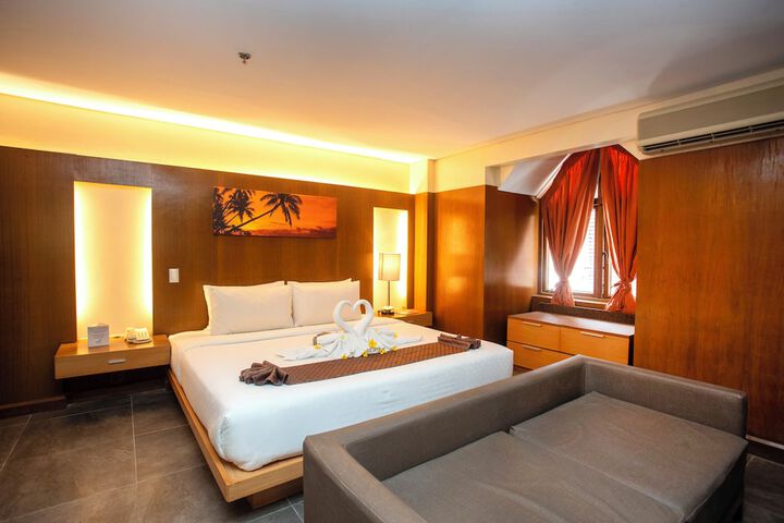 Room 47 of 178