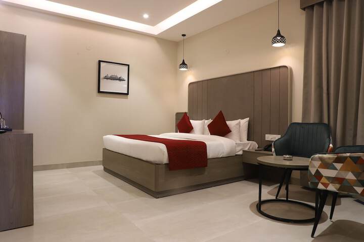 Room 12 of 29