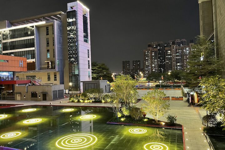Hotel Exterior 40 of 41