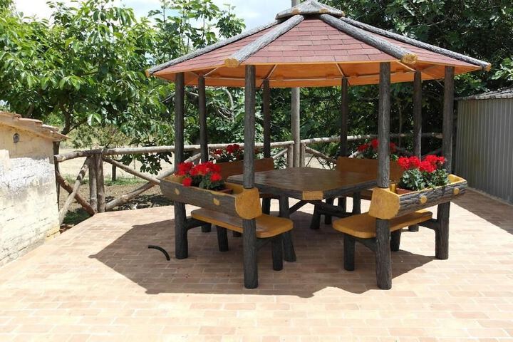 Terrace/Patio 20 of 35