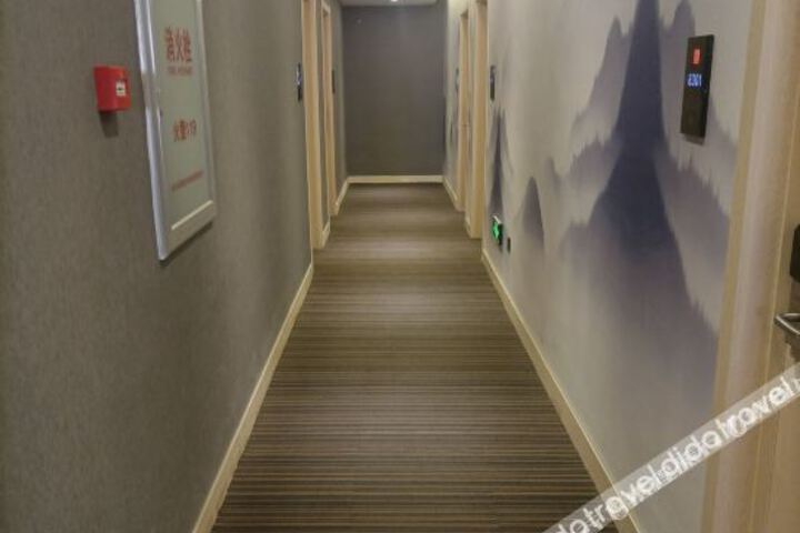 Hotel Interior 7 of 16