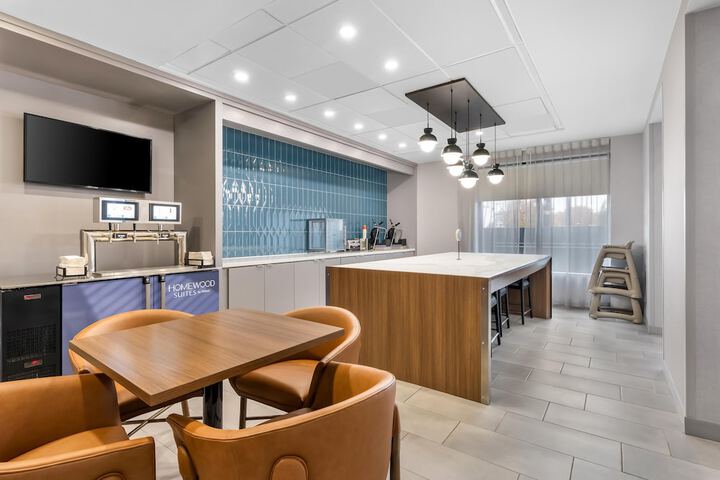 Breakfast area