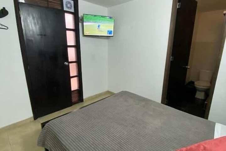 Room 13 of 47