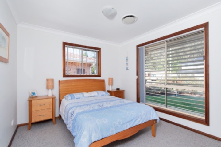 Room 12 of 180