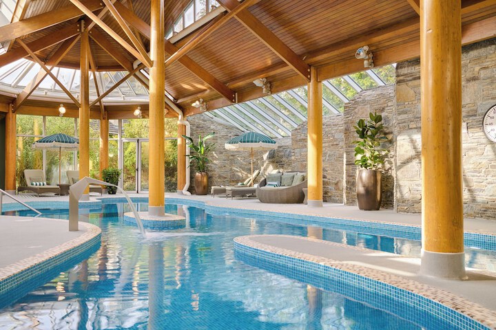 Pool 37 of 64