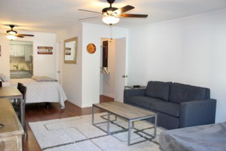 Room 26 of 43