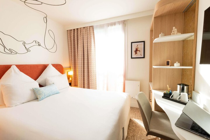 Room 19 of 57