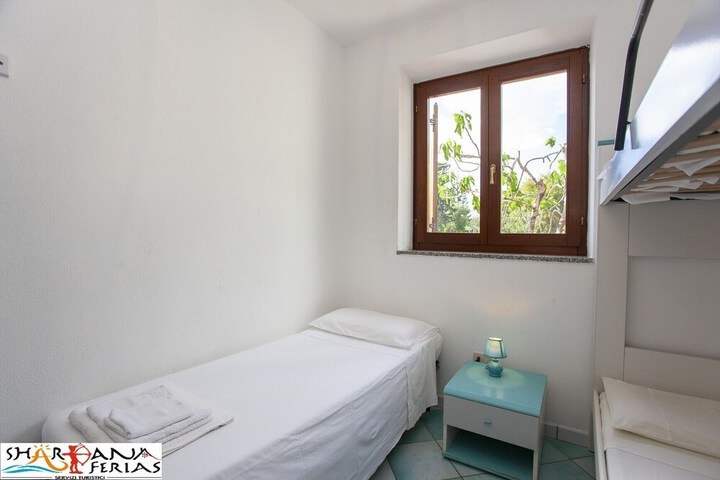 Room 5 of 21
