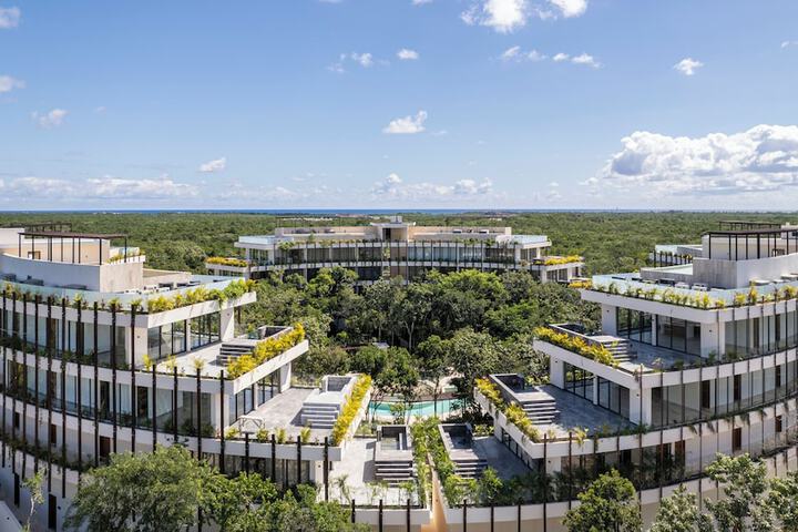 Hotel 163 of 179