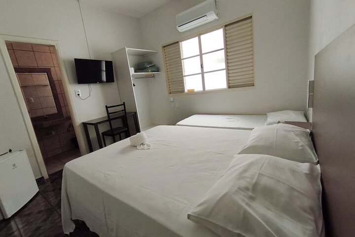 Room 34 of 50