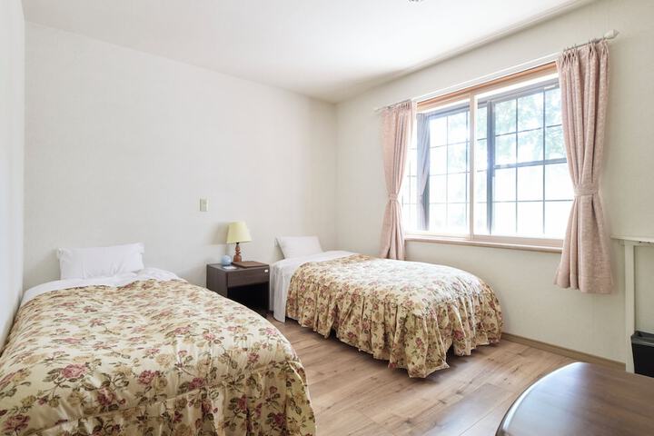 Room 15 of 41