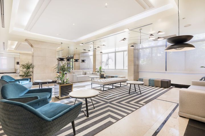Guest Lobby
