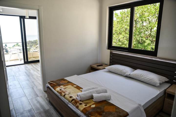 Room 9 of 54
