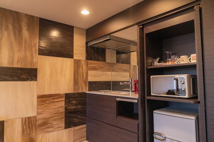 Room 14 of 91