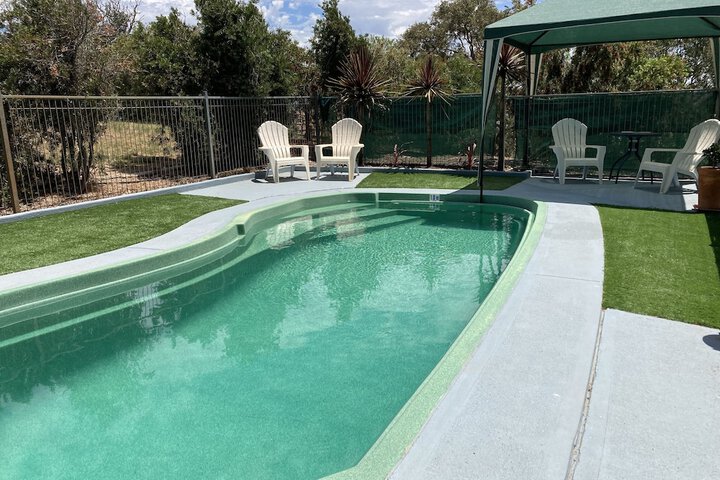 Pool 83 of 149