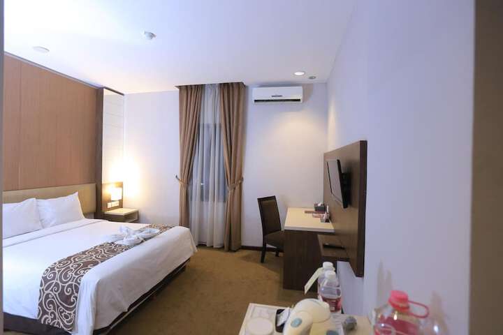 Room 12 of 55