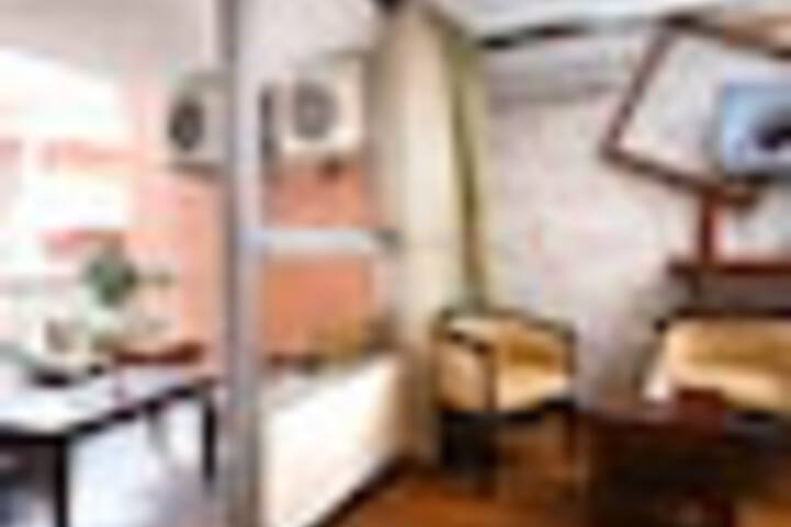 Room 203 of 339