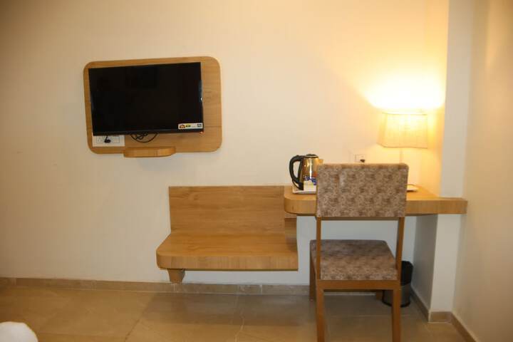 Room 25 of 75