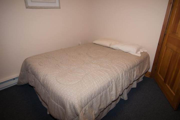 Room 5 of 14
