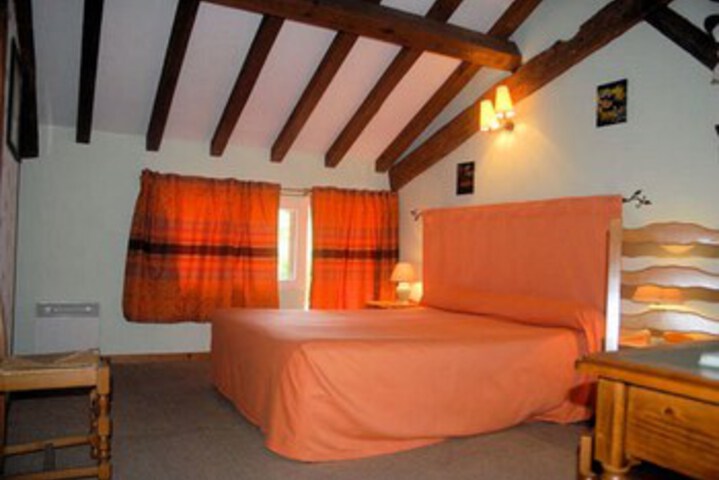 Room 16 of 22