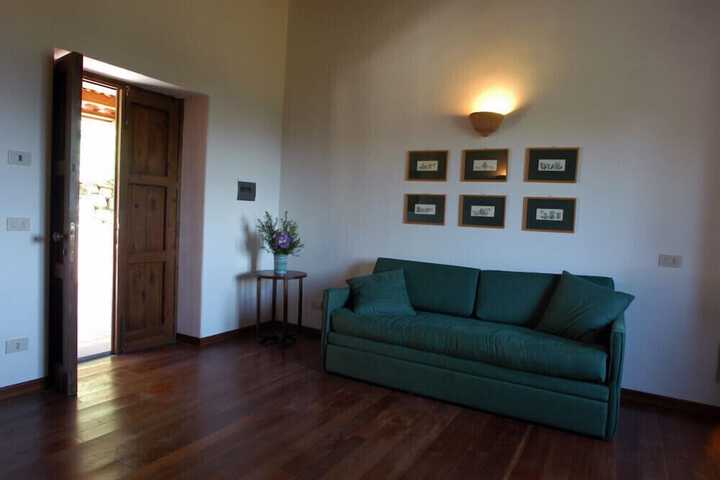 Room 8 of 41